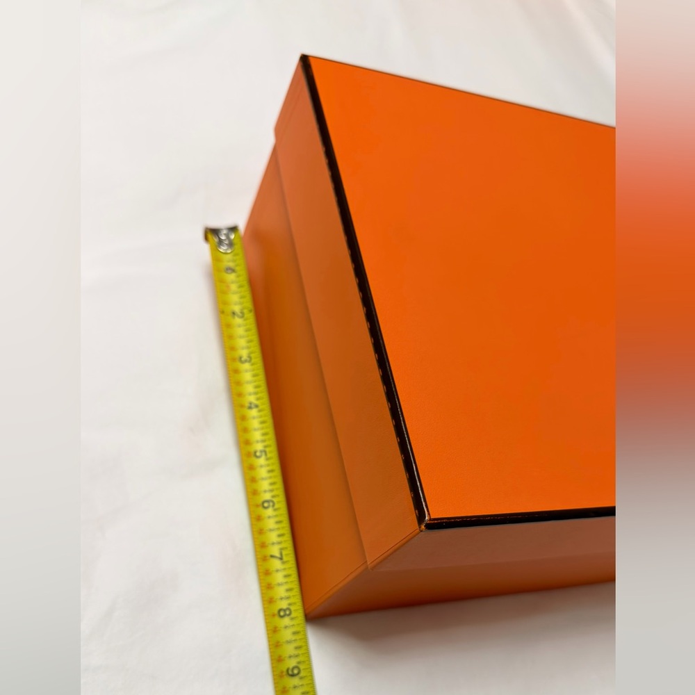 Authentic Hermès Empty Gift Box - Picture 3 of 5
